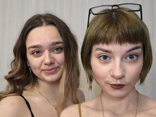NoreenAndJuliana's Live sex teen Profile Image